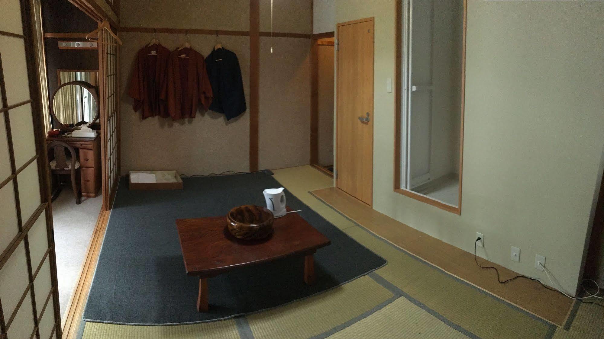Hida Gasshoen Takayama  Extérieur photo